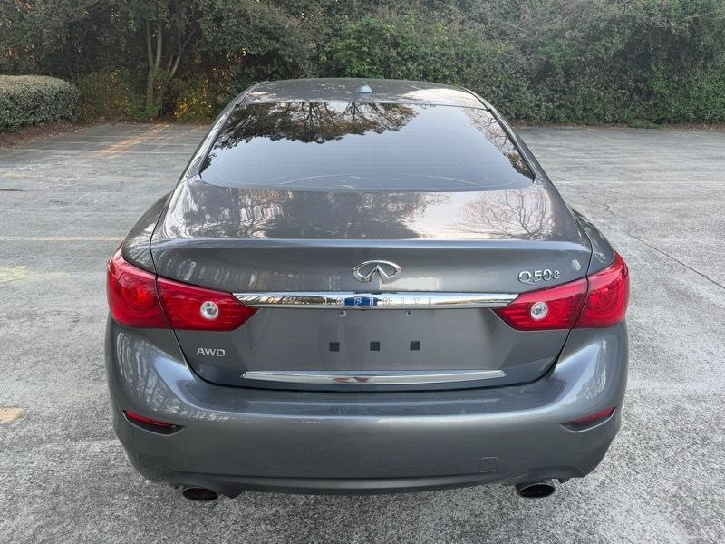 Infiniti Q50 Base AWD 2015