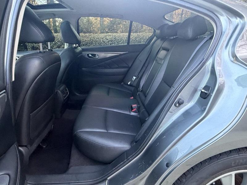 Infiniti Q50 Base AWD 2015