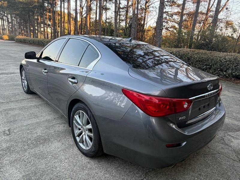 Infiniti Q50 Base AWD 2015