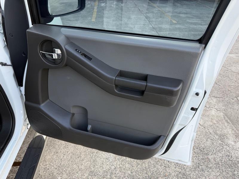 Nissan Xterra X 4WD 2014