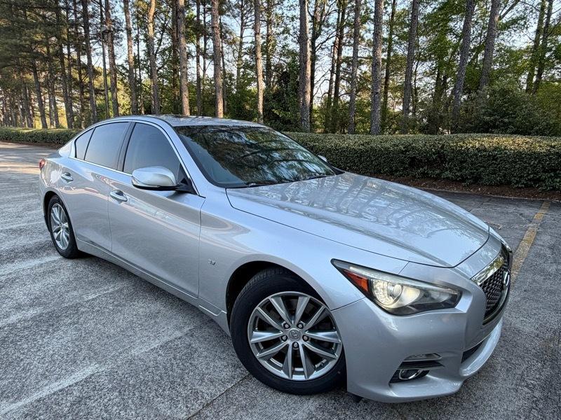 Infiniti Q50 Premium 2014