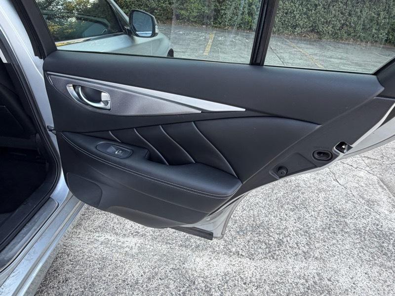 Infiniti Q50 Premium 2014