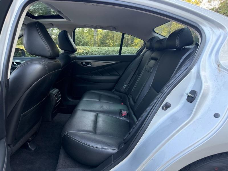 Infiniti Q50 Premium 2014