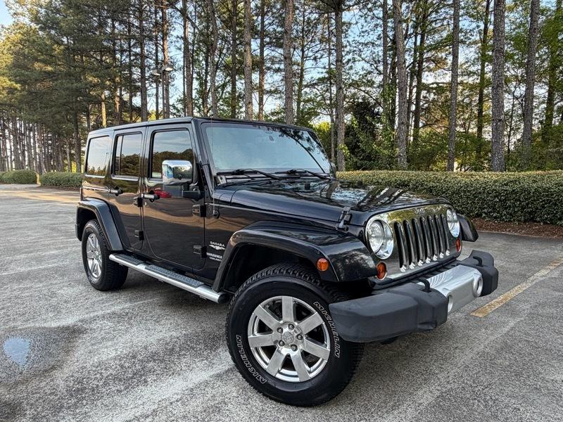 Jeep Wrangler Unlimited Sahara 4WD 2013