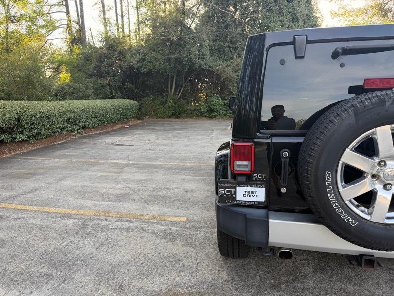 Jeep Wrangler Unlimited Sahara 4WD 2013