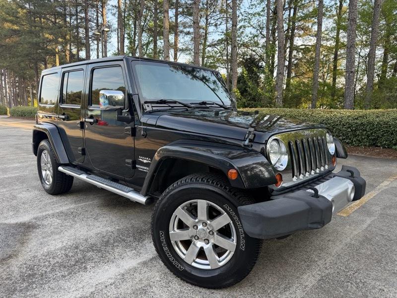 2013 Jeep Wrangler Unlimited Sahara 4WD