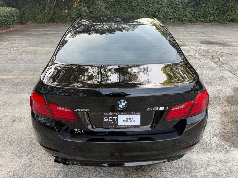 BMW 5-Series 528i xDrive 2013