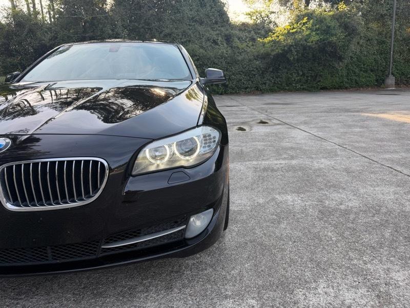 BMW 5-Series 528i xDrive 2013