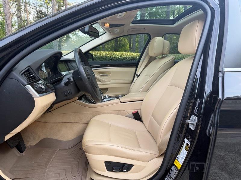 BMW 5-Series 528i xDrive 2013