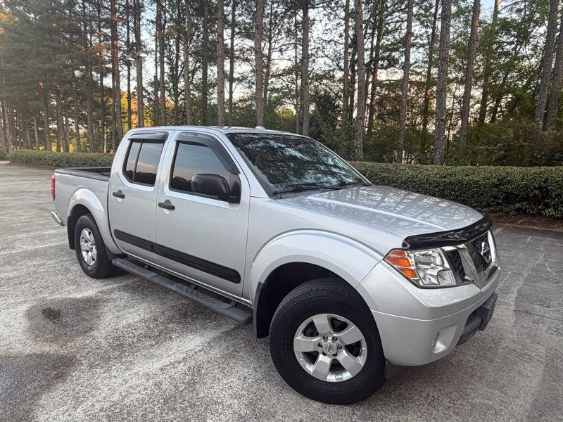 Nissan Frontier SV Crew Cab 4WD 2013