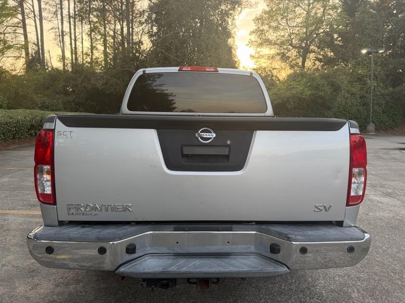 Nissan Frontier SV Crew Cab 4WD 2013