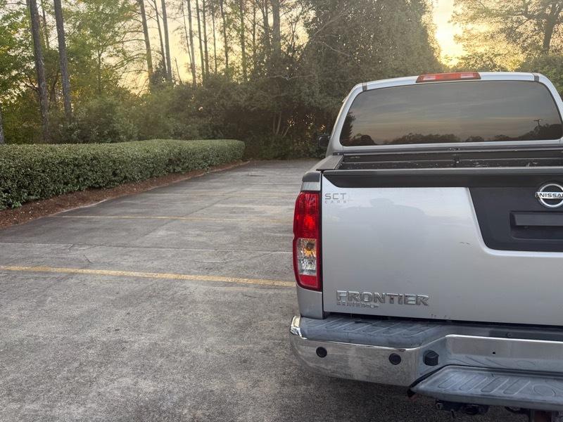 Nissan Frontier SV Crew Cab 4WD 2013