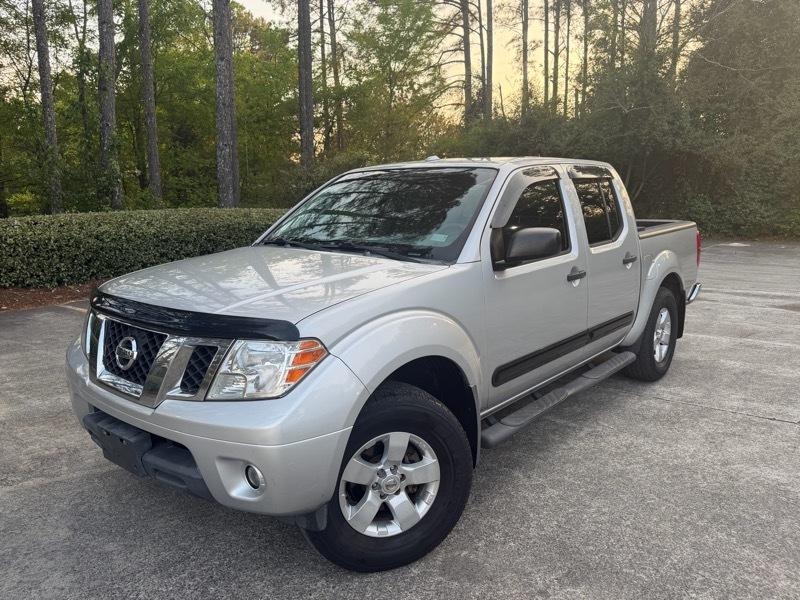 Nissan Frontier SV Crew Cab 4WD 2013