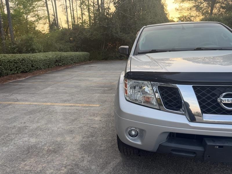 Nissan Frontier SV Crew Cab 4WD 2013