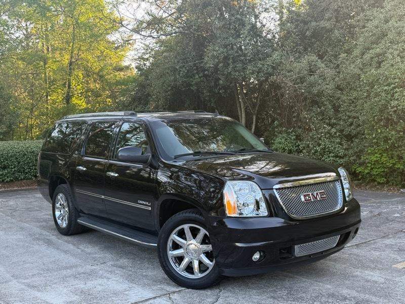 2010 GMC Yukon Denali XL 2WD