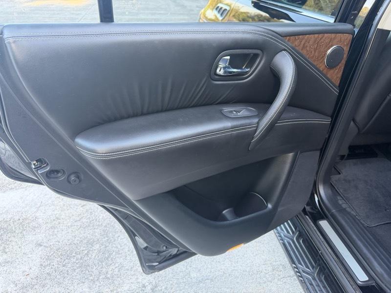 Infiniti QX80 4WD 2017