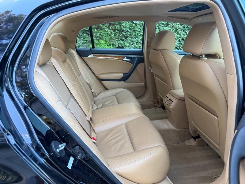 Acura TL 5-Speed AT 2006