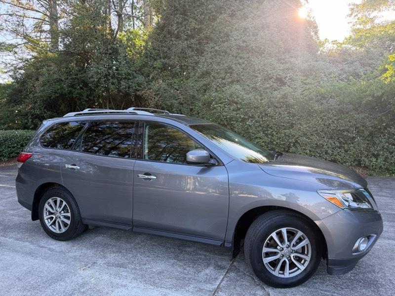 Nissan Pathfinder Platinum 4WD 2016