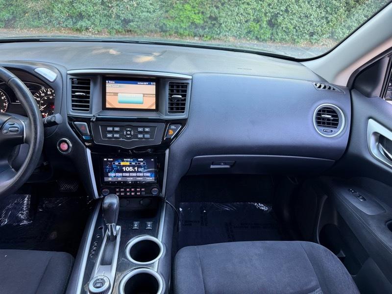 Nissan Pathfinder Platinum 4WD 2016