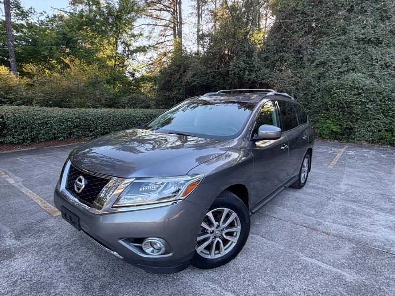 Nissan Pathfinder Platinum 4WD 2016