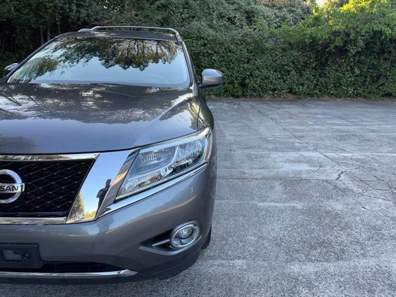 Nissan Pathfinder Platinum 4WD 2016