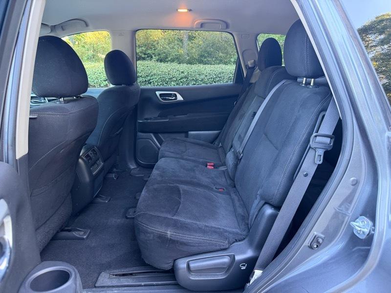 Nissan Pathfinder Platinum 4WD 2016