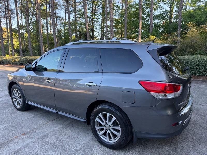 Nissan Pathfinder Platinum 4WD 2016