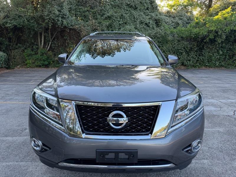 Nissan Pathfinder Platinum 4WD 2016