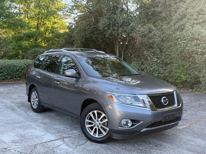 2016 Nissan Pathfinder SV