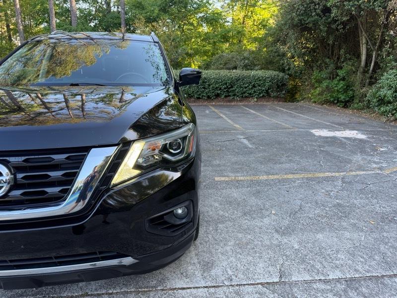 Nissan Pathfinder Platinum 4WD 2017