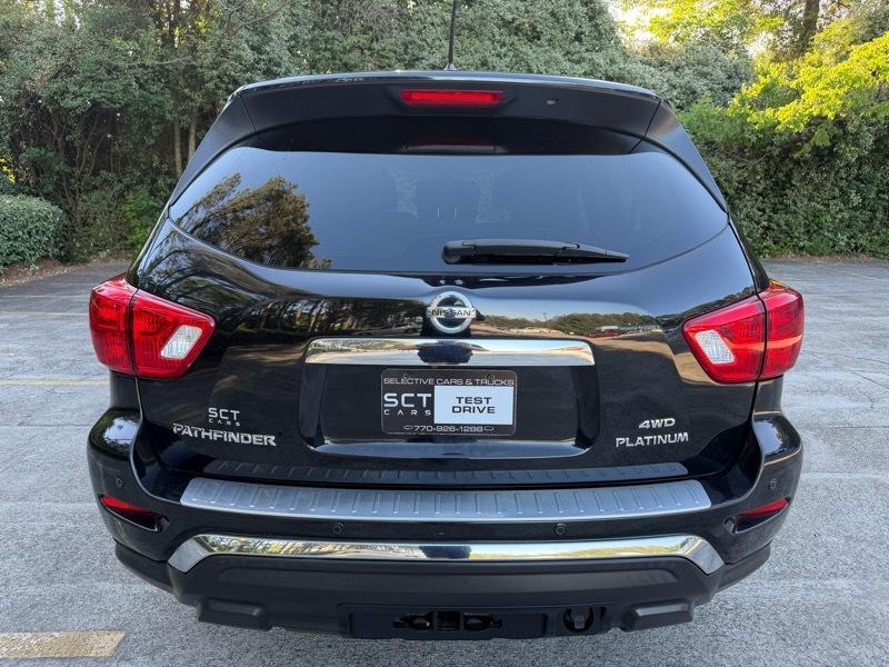 Nissan Pathfinder Platinum 4WD 2017