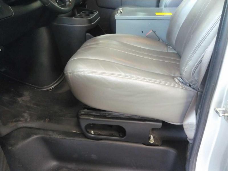 GMC Savana G2500 Cargo 2023