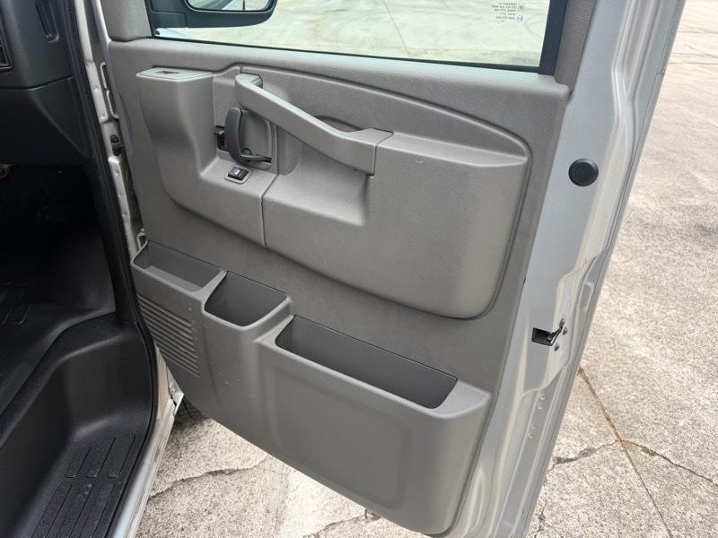 GMC Savana G2500 Cargo 2023