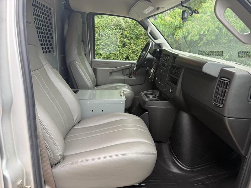 GMC Savana G2500 Cargo 2023