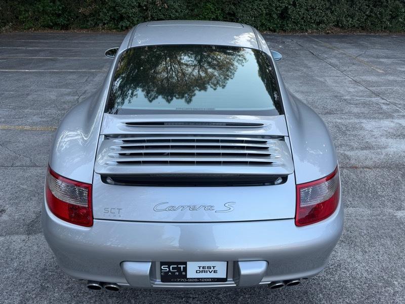 Porsche 911 Carrera S 2005