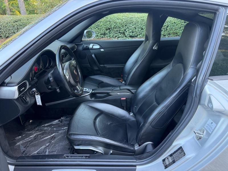Porsche 911 Carrera S 2005