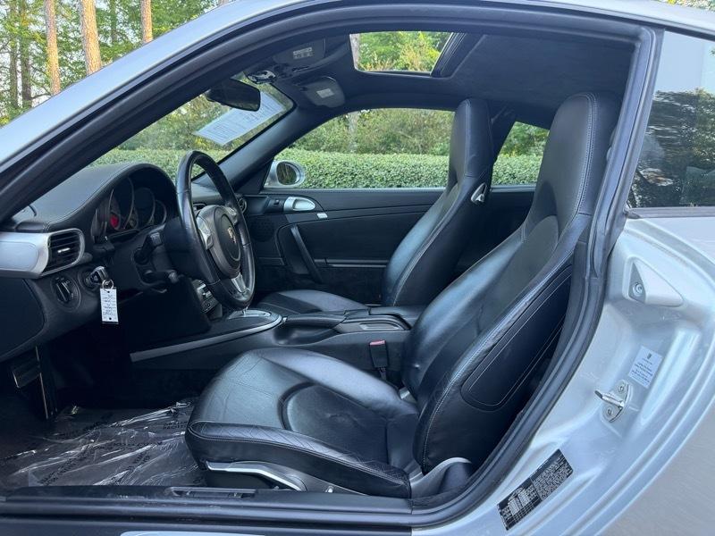 Porsche 911 Carrera S 2005