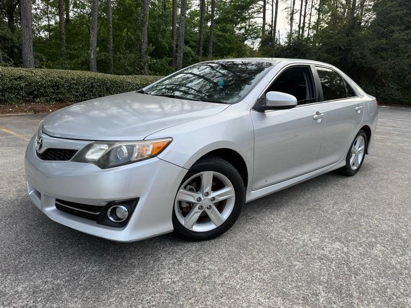 Toyota Camry XLE 2013