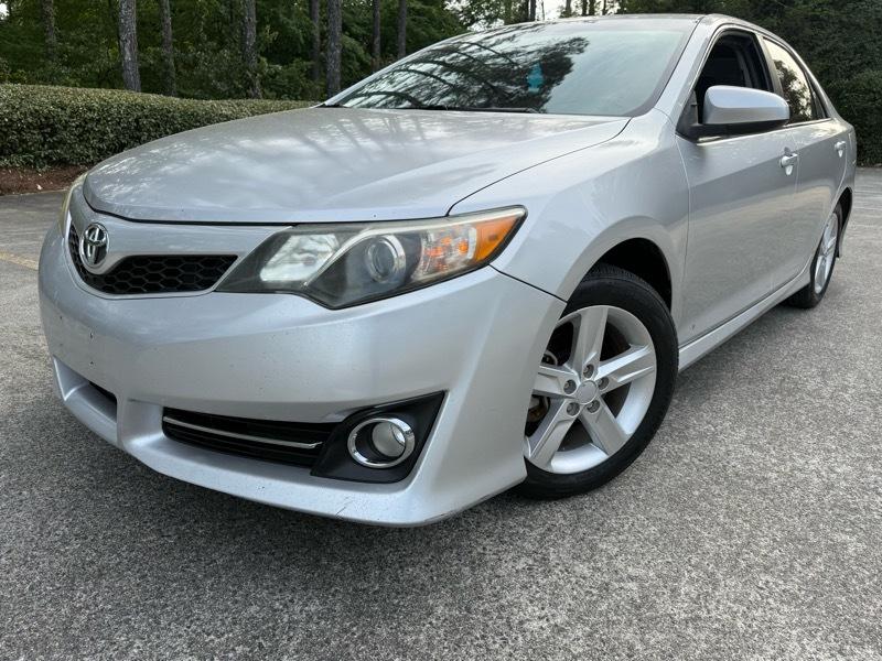 Toyota Camry XLE 2013