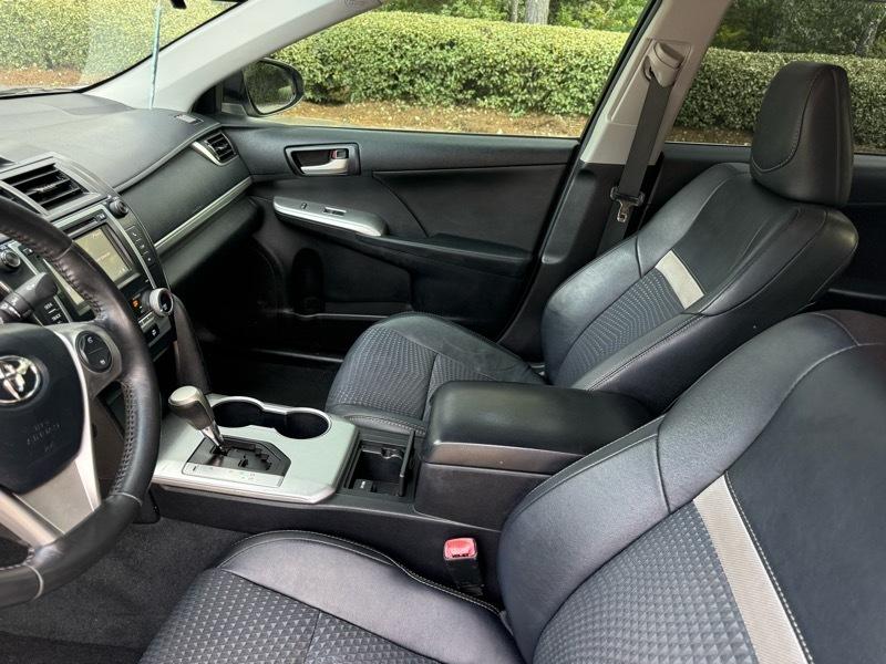 Toyota Camry XLE 2013