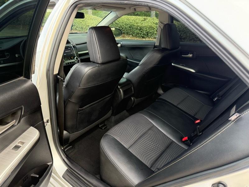 Toyota Camry XLE 2013