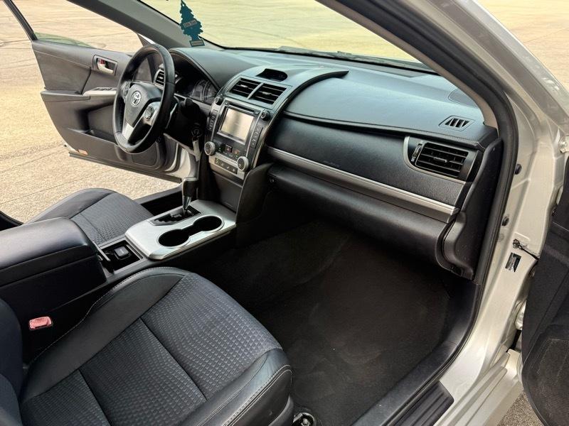Toyota Camry XLE 2013