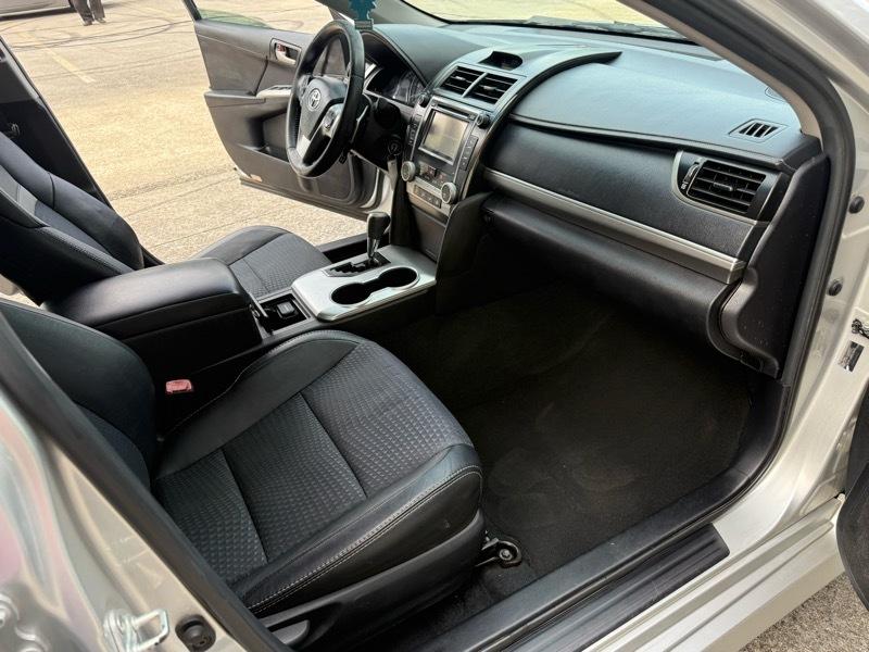 Toyota Camry XLE 2013