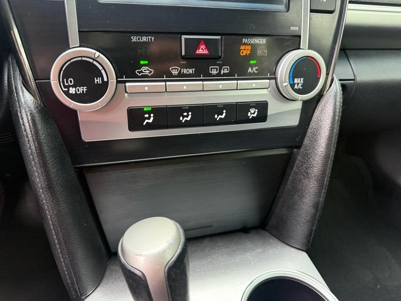 Toyota Camry XLE 2013