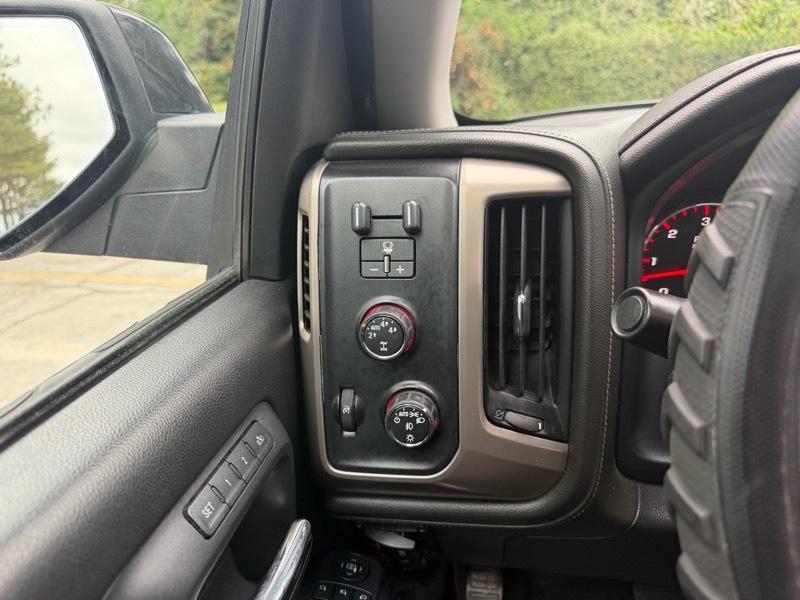 GMC Sierra 1500 Denali Crew Cab Short Box 4WD 2015