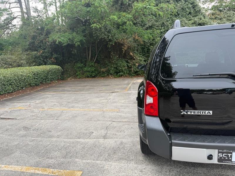 Nissan Xterra S 2012
