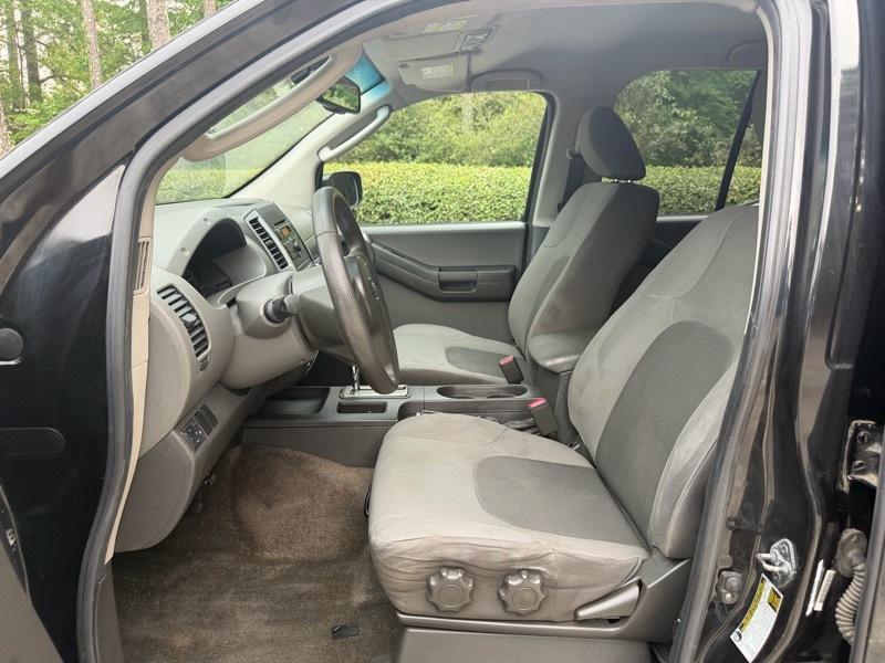 Nissan Xterra S 2012