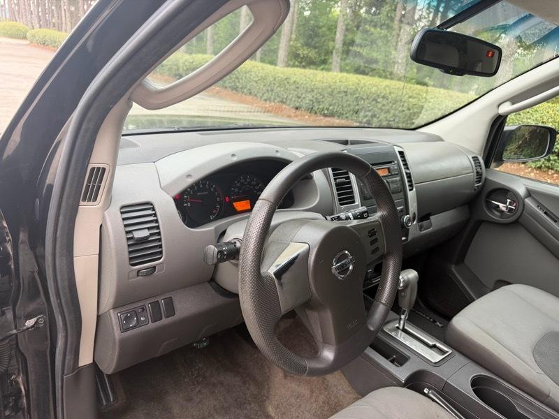 Nissan Xterra S 2012