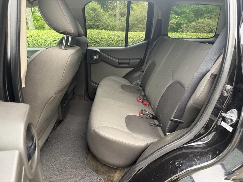 Nissan Xterra S 2012