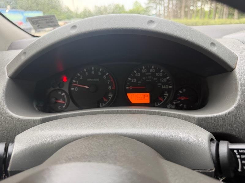 Nissan Xterra S 2012